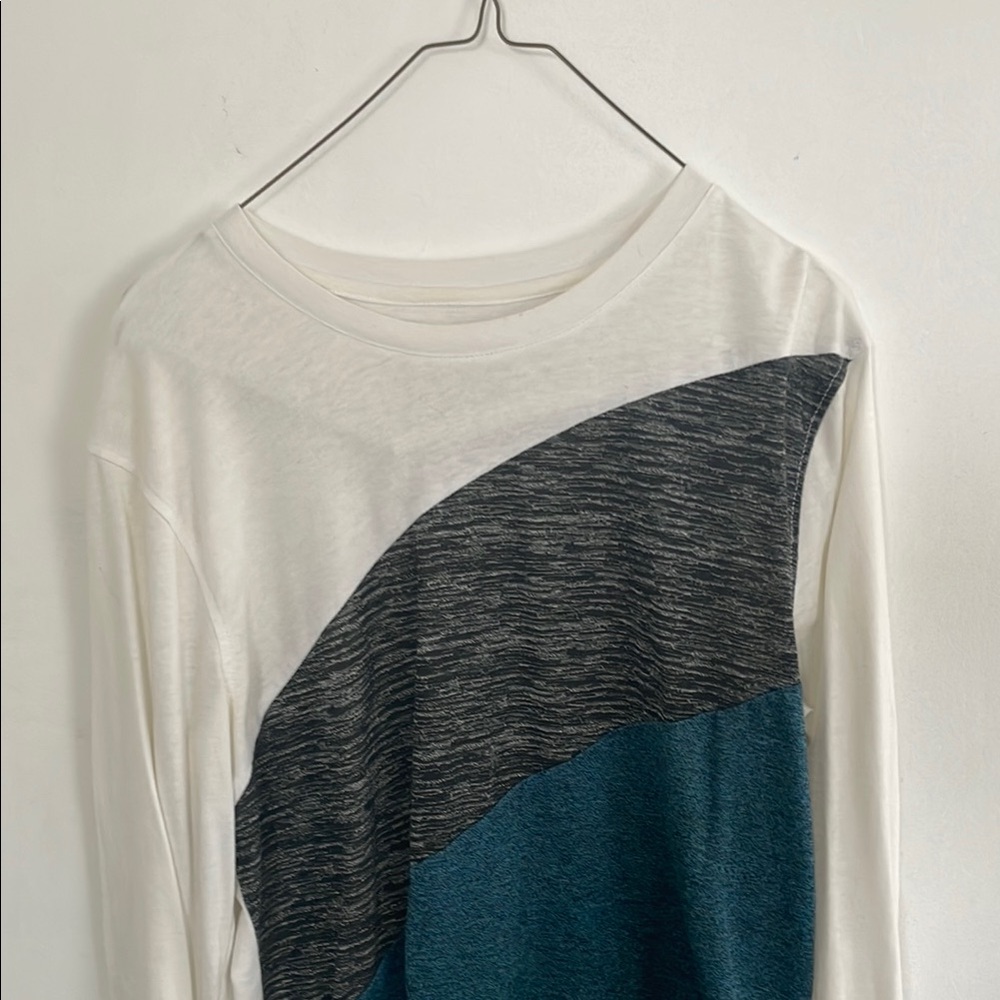Colorblock Long Sleeve Shirt